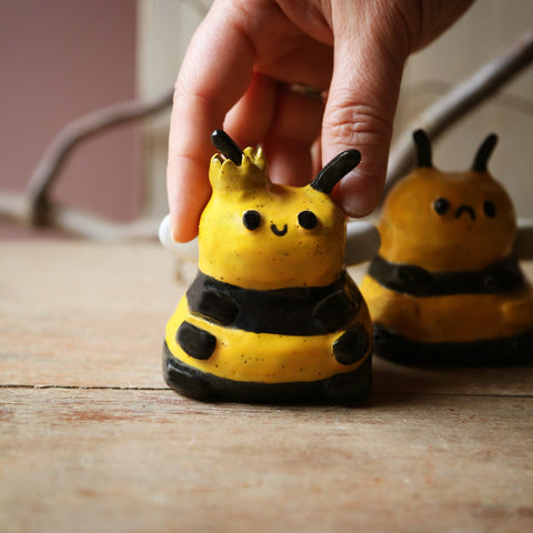 April | Bee Blob | adults and families (ages 5+)