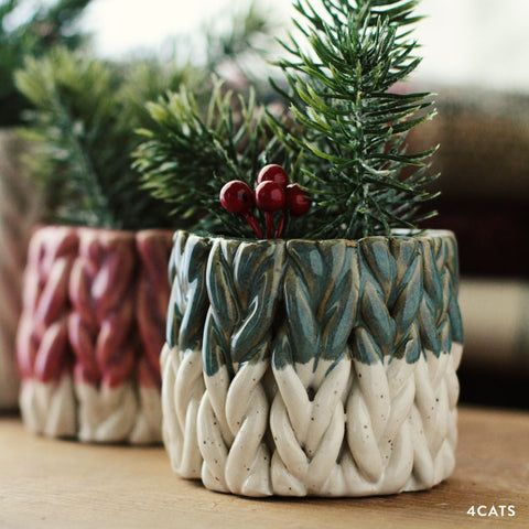 January | Sweater Weather Vase